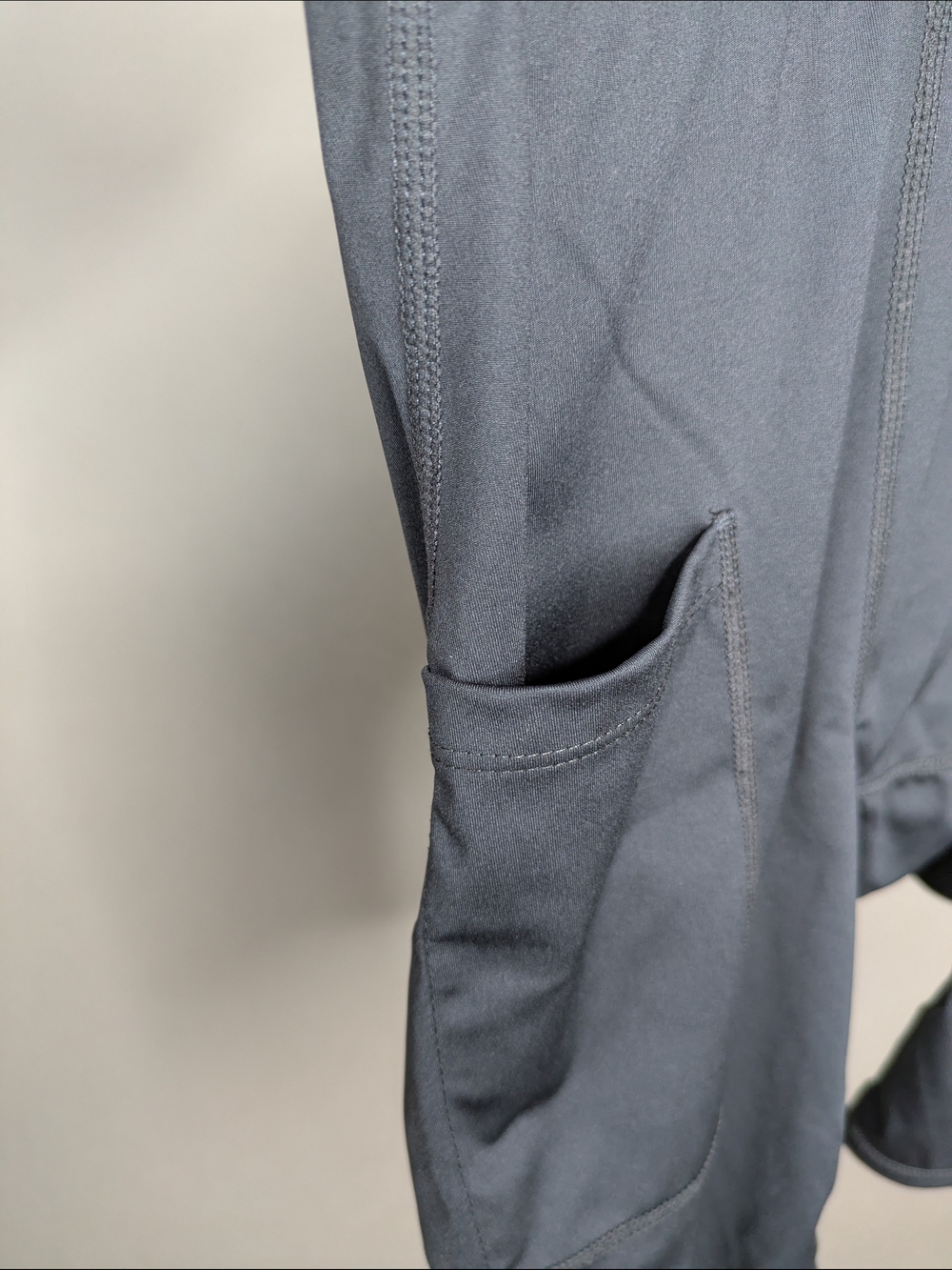 Fabletics Baseline Performance Shorts - Picture 4 of 8